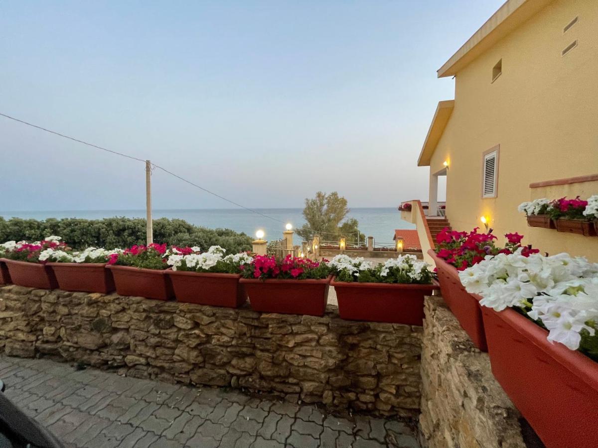 Holiday Beach Lumia Шака Екстериор снимка