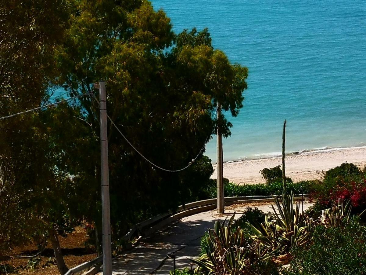 Holiday Beach Lumia Шака Екстериор снимка